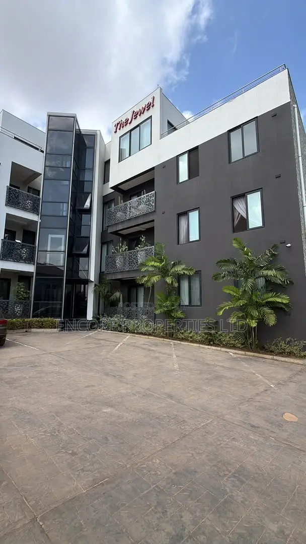 Furnished 3bdrm Apartment in Airport Residential Area for rent