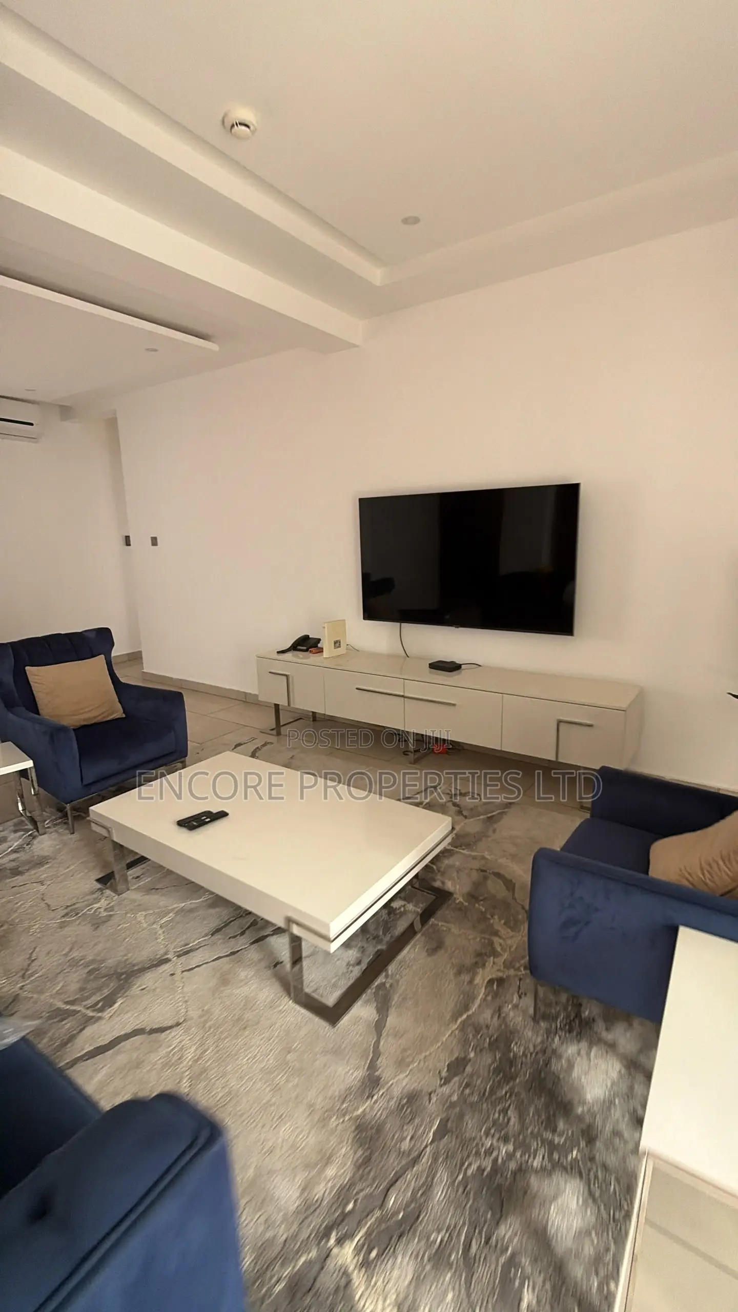 Furnished 3bdrm Apartment in Airport Residential Area for rent