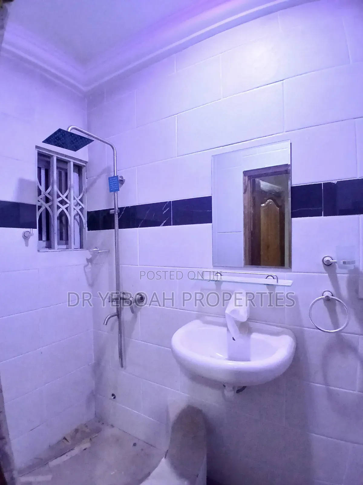 2bdrm Apartment in Spintex Basket:-, Baatsona Total for rent
