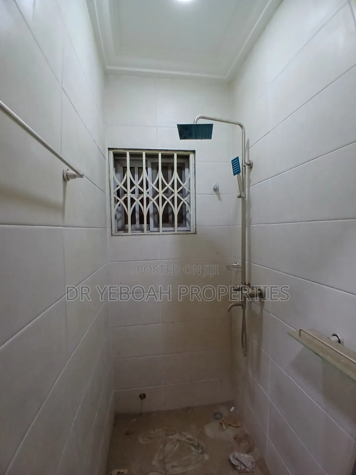 2bdrm Apartment in Spintex Basket:-, Baatsona Total for rent