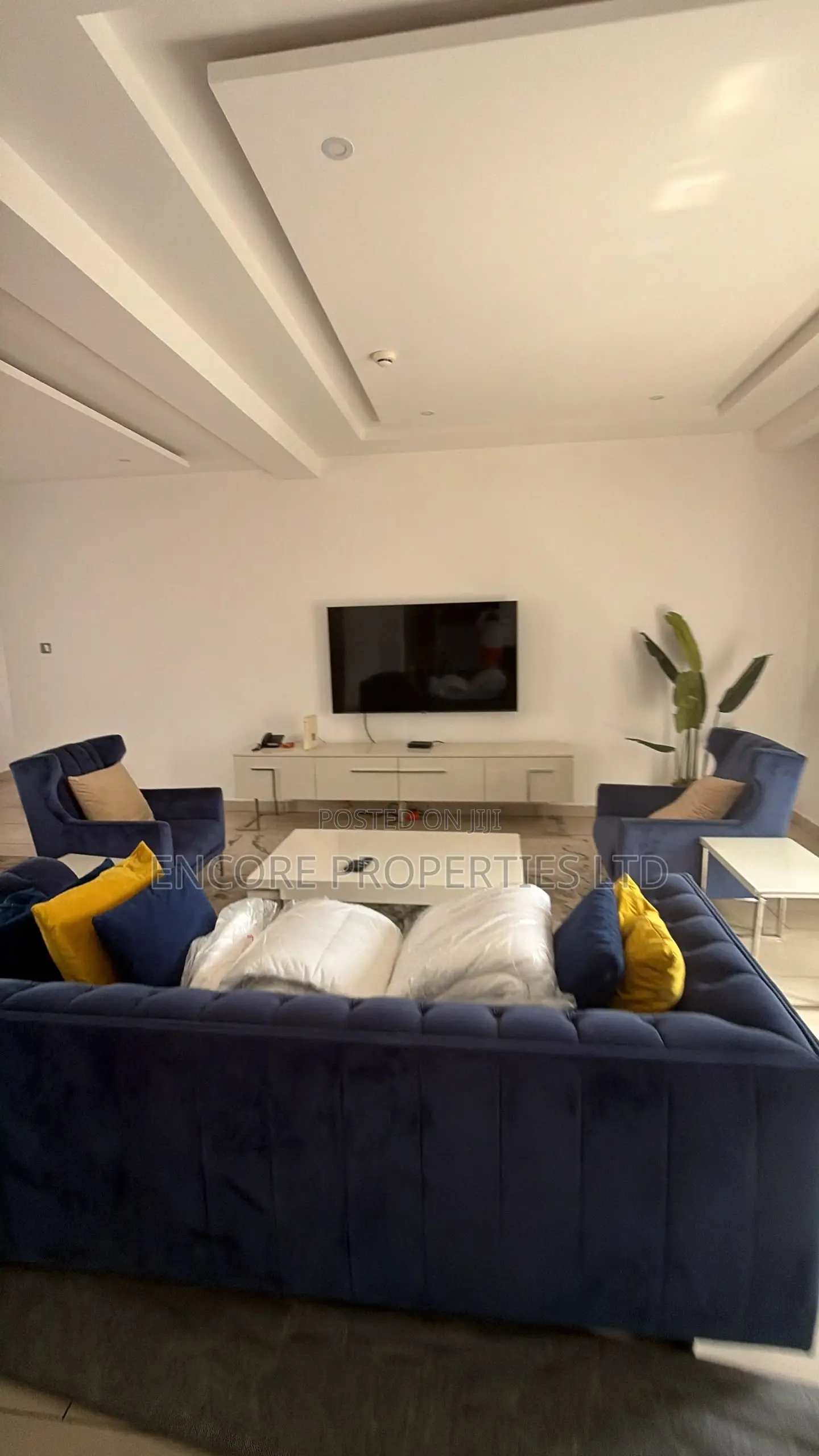 Furnished 3bdrm Apartment in Airport Residential Area for rent