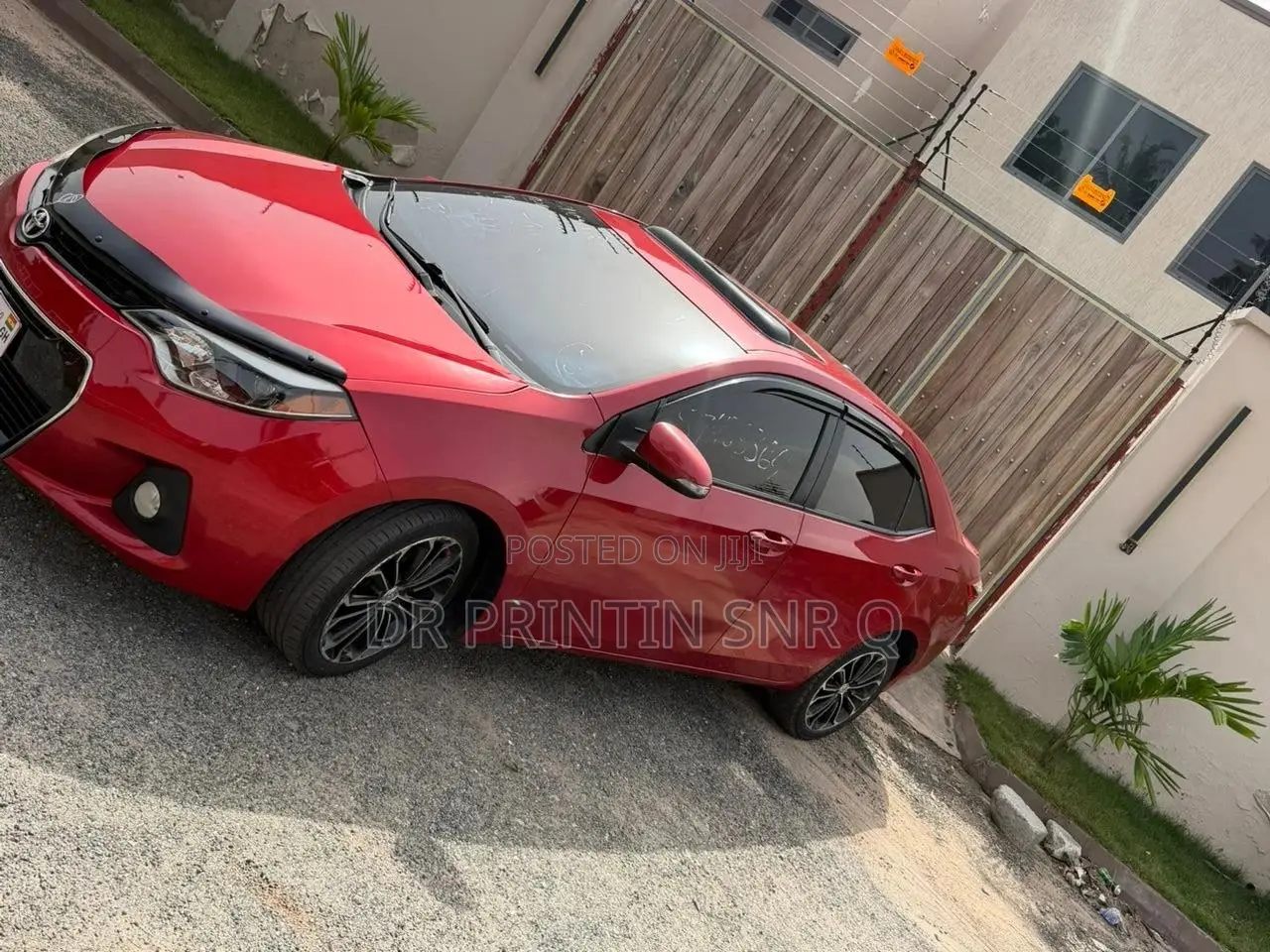 Toyota Corolla S Premium 4dr Sedan (1.8L 4cyl CVT) 2016 Red