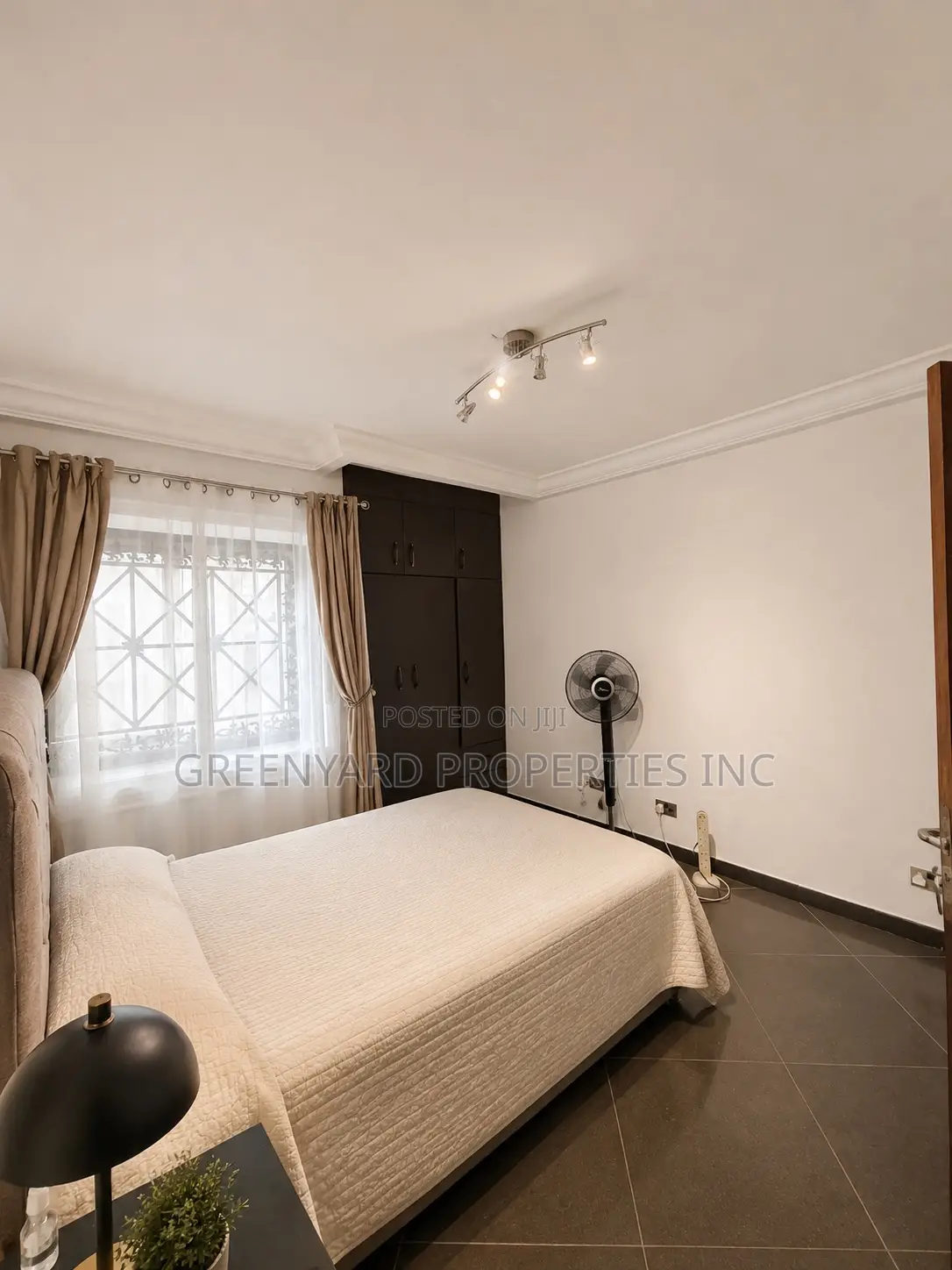 Furnished 2bdrm Apartment in Com17 Shell, Spintex for sale