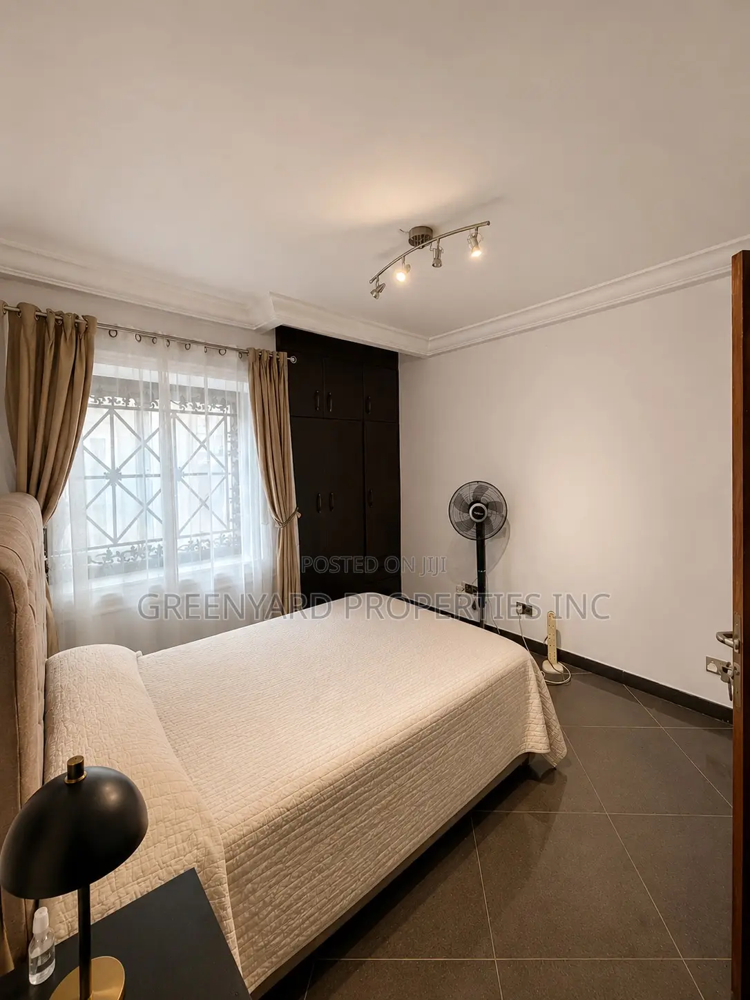 Furnished 2bdrm Apartment in Com17 Shell, Spintex for sale