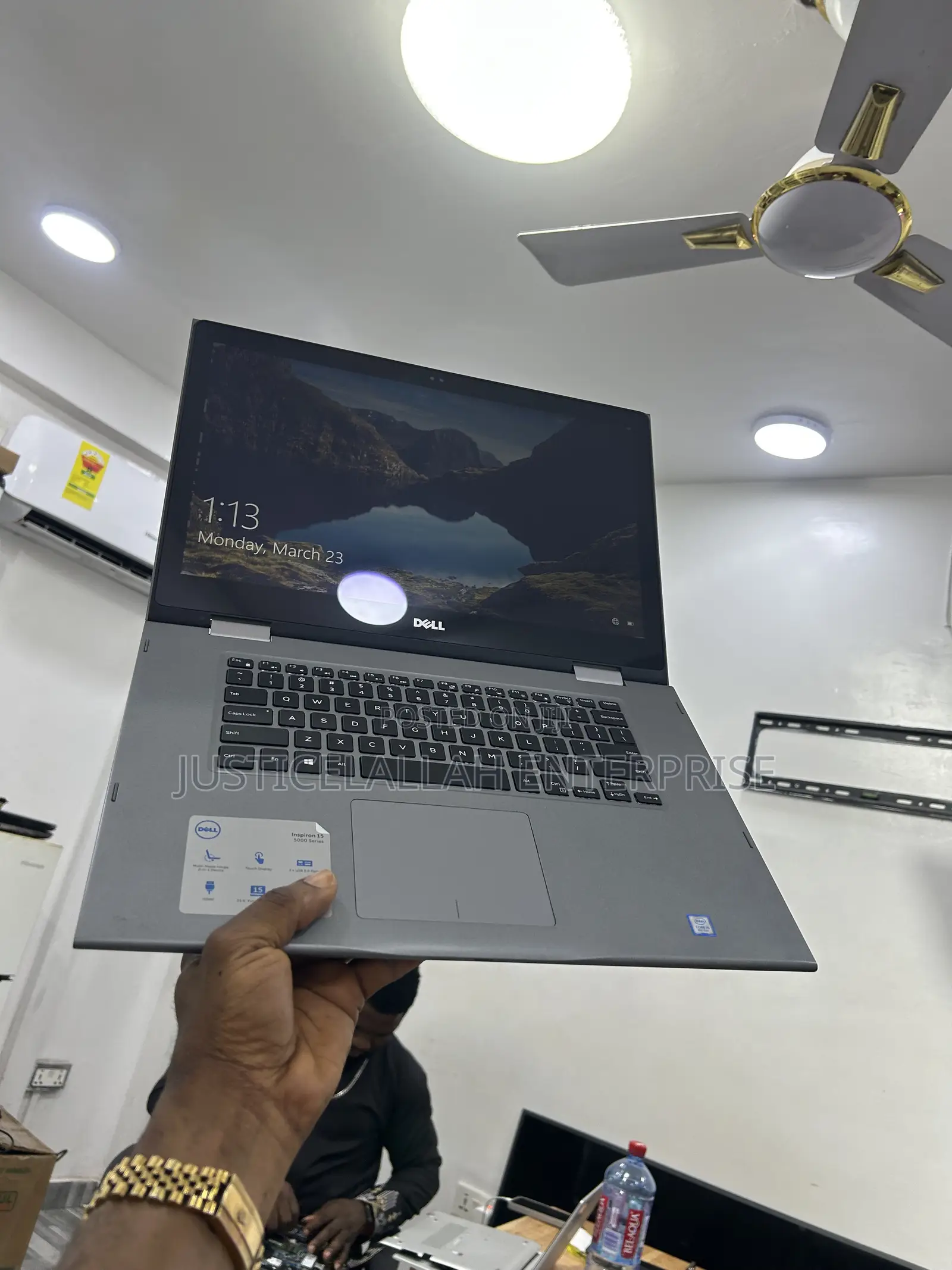 Laptop Dell Inspiron 15 5579 8GB Intel Core i5 SSD 512GB