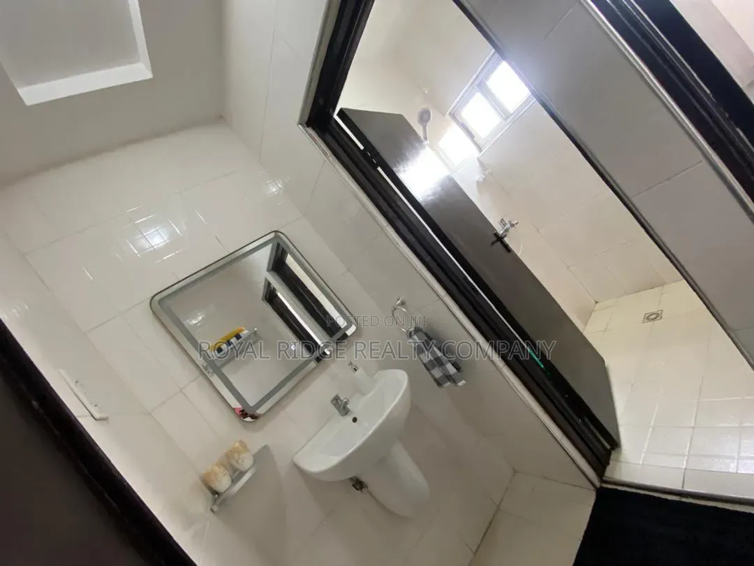 Furnished 2bdrm Apartment in Osu, Accra Metropolitan for rent