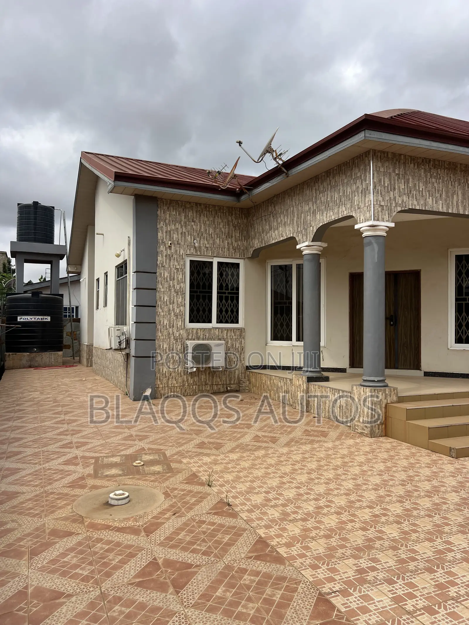 Furnished 5bdrm House in Lakeside for sale