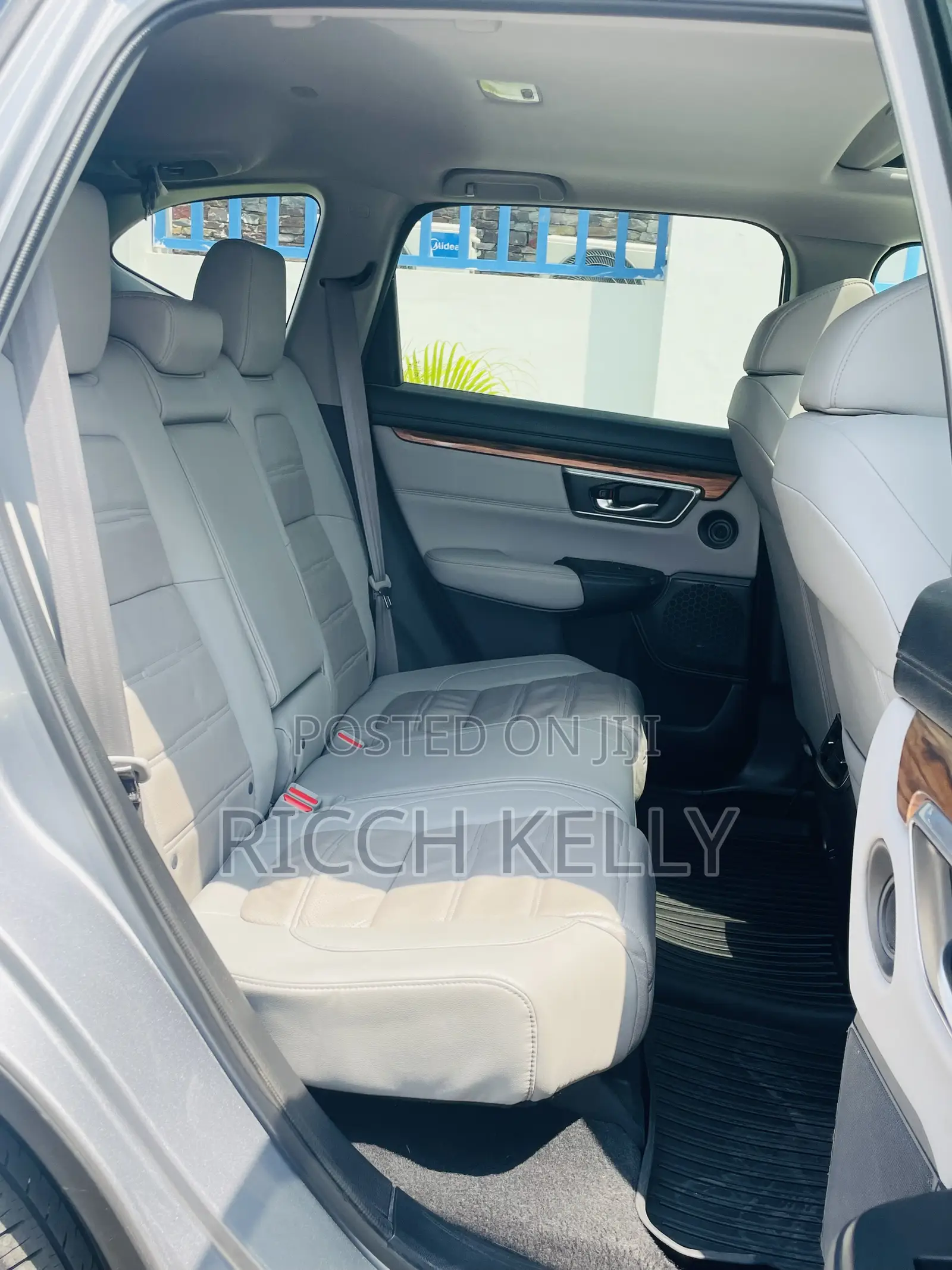 Honda CR-V Touring AWD 2018 Silver