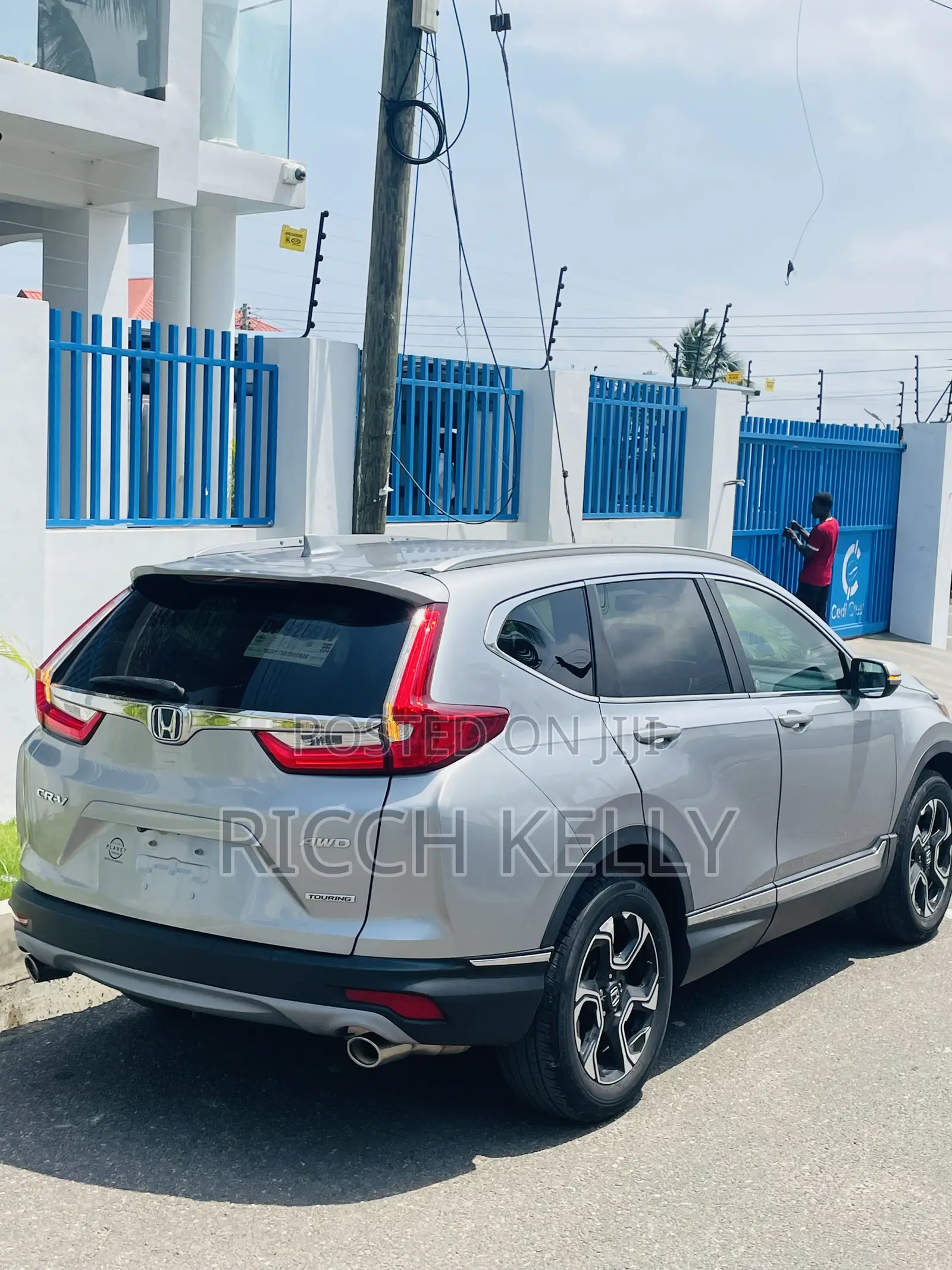 Honda CR-V Touring AWD 2018 Silver