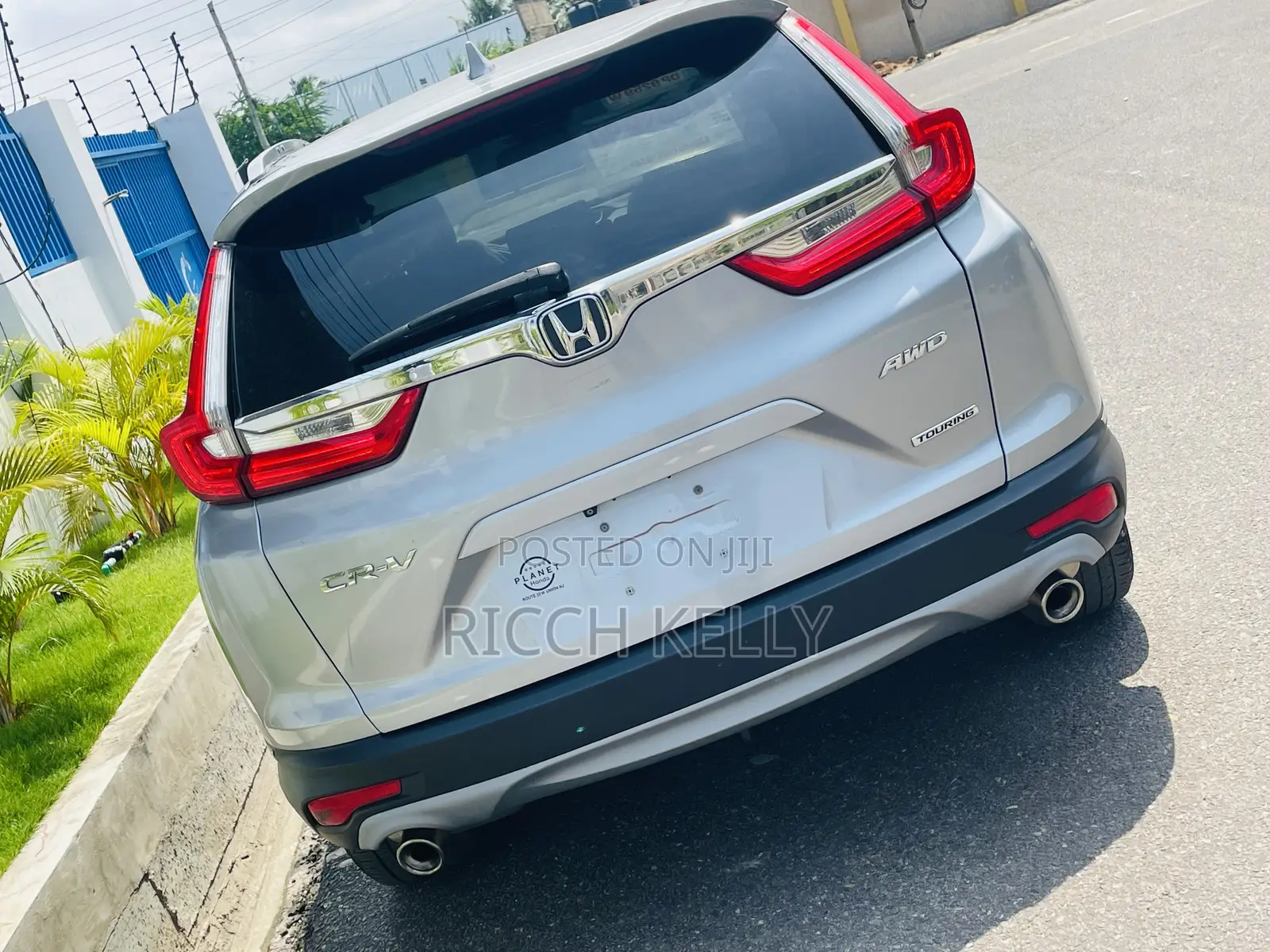 Honda CR-V Touring AWD 2018 Silver