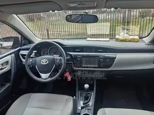 Toyota Corolla 2016 Red