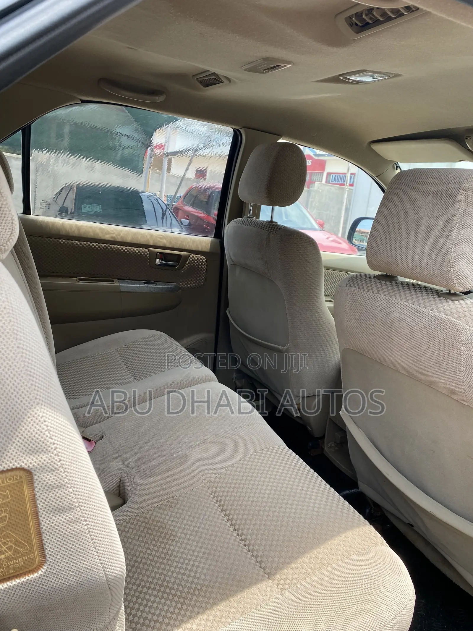 Toyota Fortuner 2.5 D AWD 2010 Black