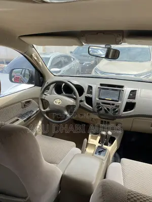 Toyota Fortuner 2.5 D AWD 2010 Black