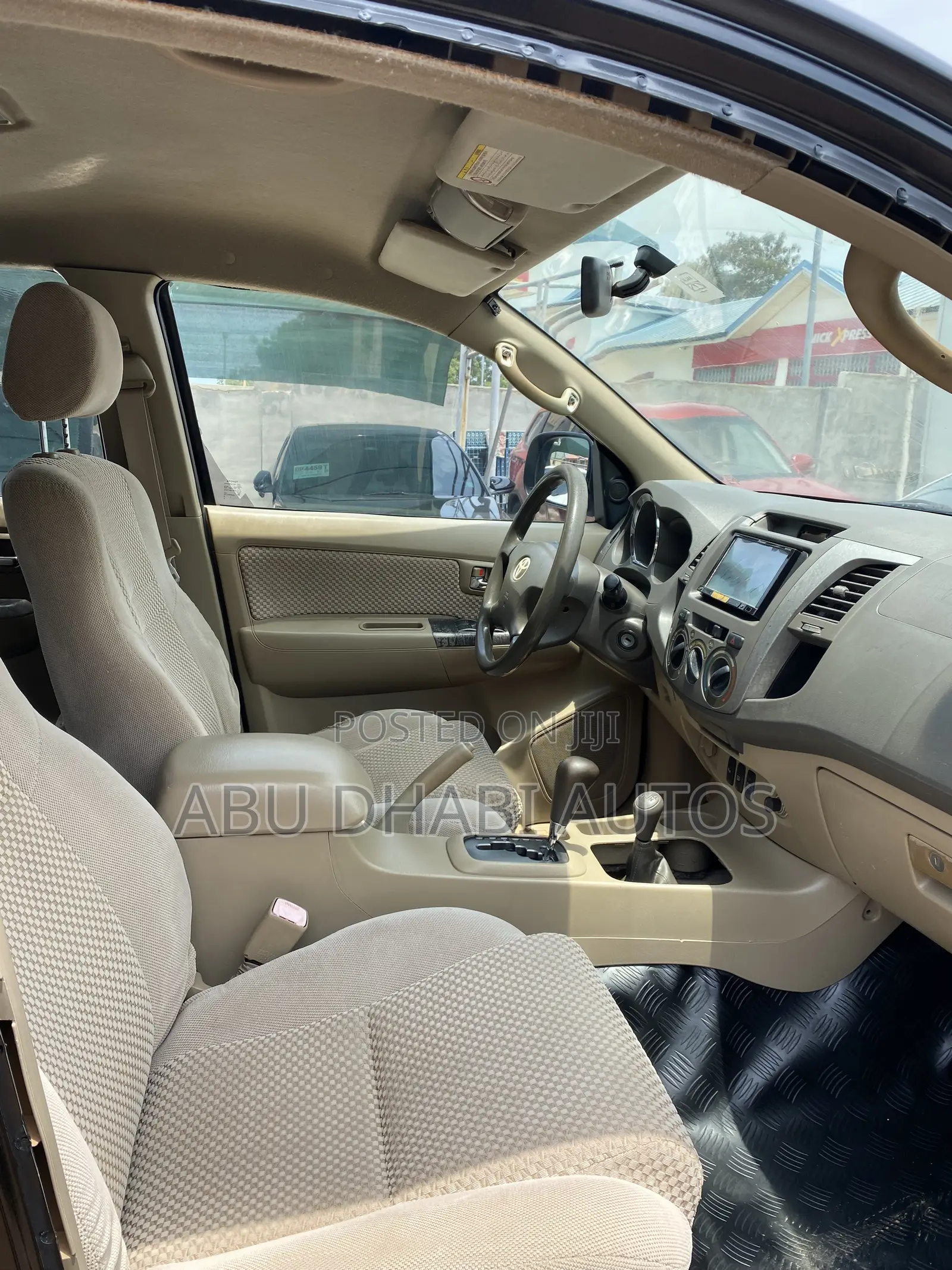Toyota Fortuner 2.5 D AWD 2010 Black