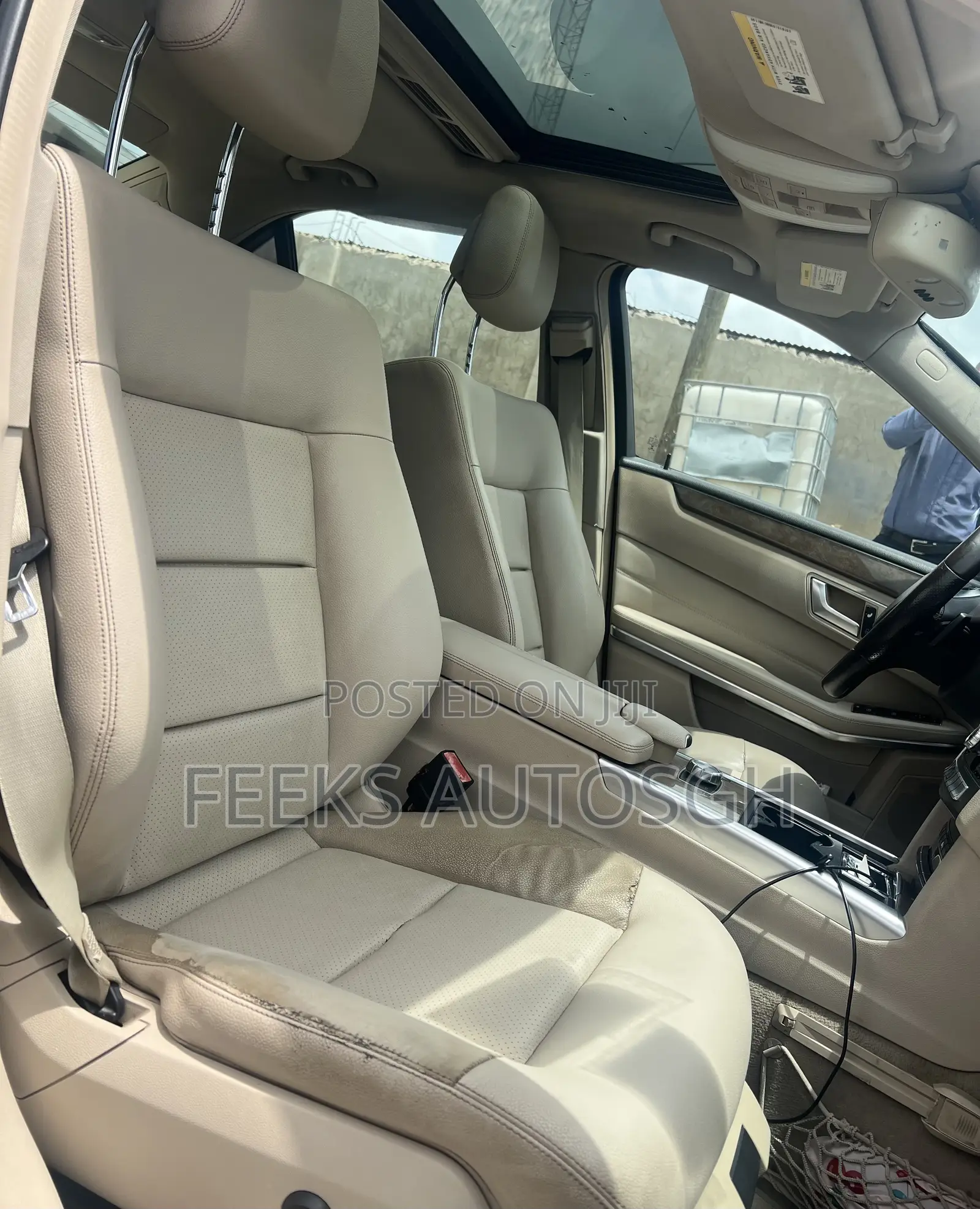 Mercedes-Benz E350 Base 4Matic Sedan AWD (3.5L 6cyl 7A) 2014 Black