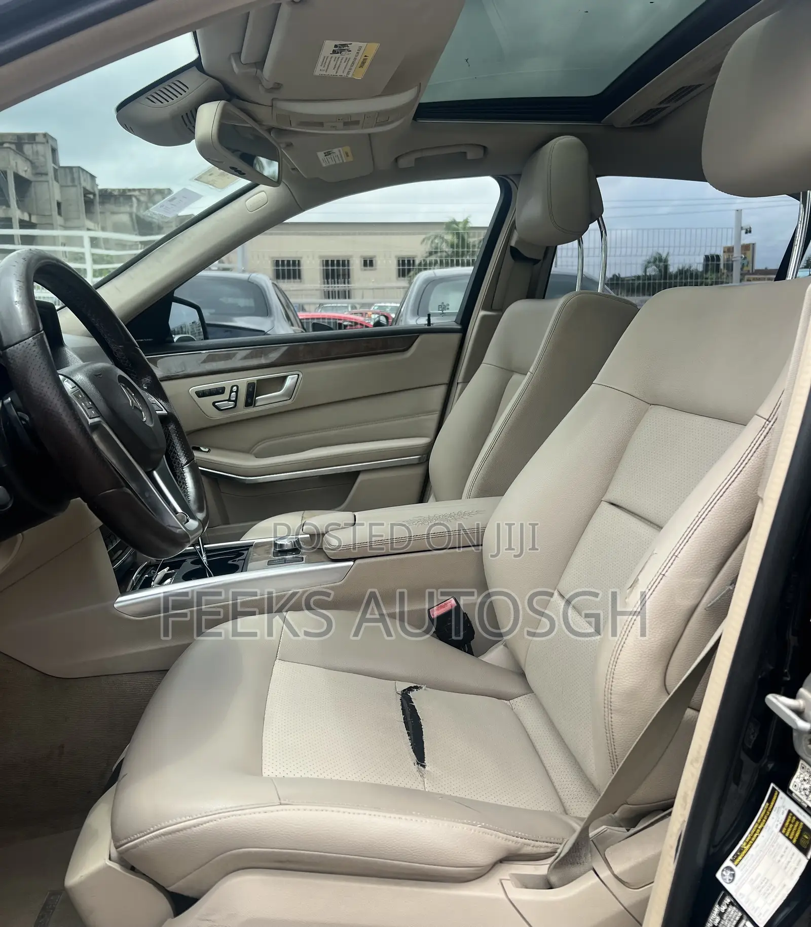 Mercedes-Benz E350 Base 4Matic Sedan AWD (3.5L 6cyl 7A) 2014 Black