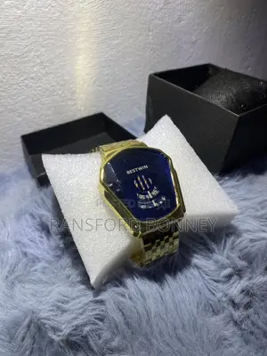 Bestwin Luxury Gold Men’s Watch