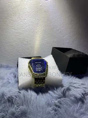 Bestwin Luxury Gold Men’s Watch