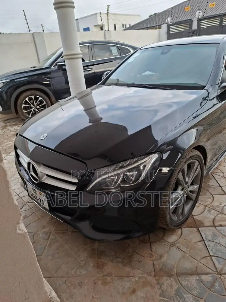Mercedes-Benz C300 Base 4Matic Coupe AWD (2.0L 4cyl 7A) 2017 Black