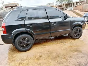 Hyundai Tucson GLS FWD 2007 Black