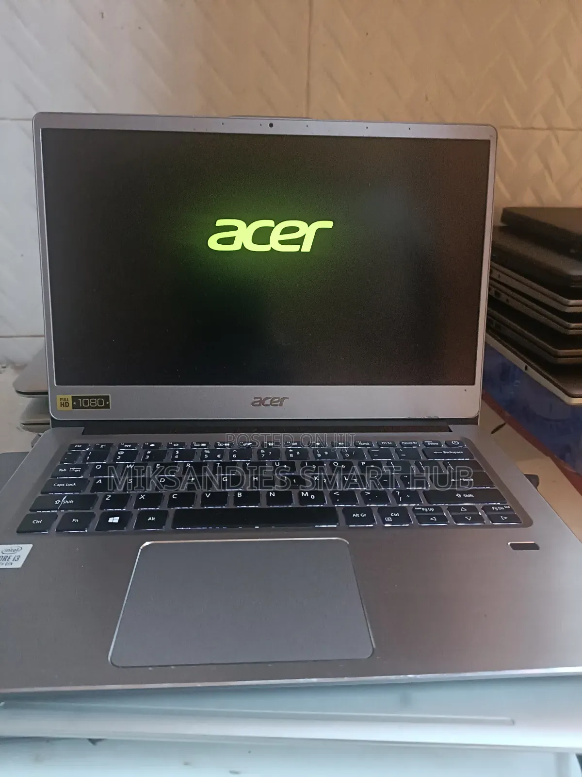 Laptop Acer Swift 8GB Intel Core i3 SSD 256GB