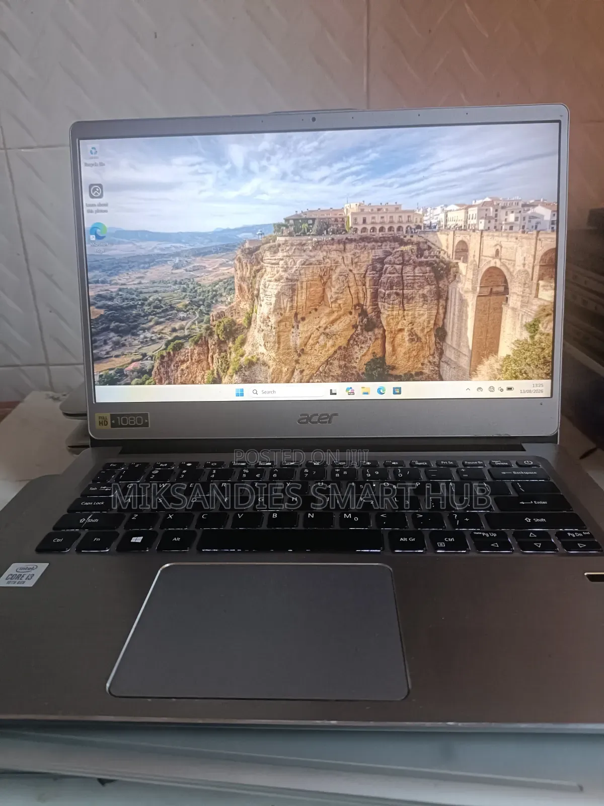 Laptop Acer Swift 8GB Intel Core i3 SSD 256GB