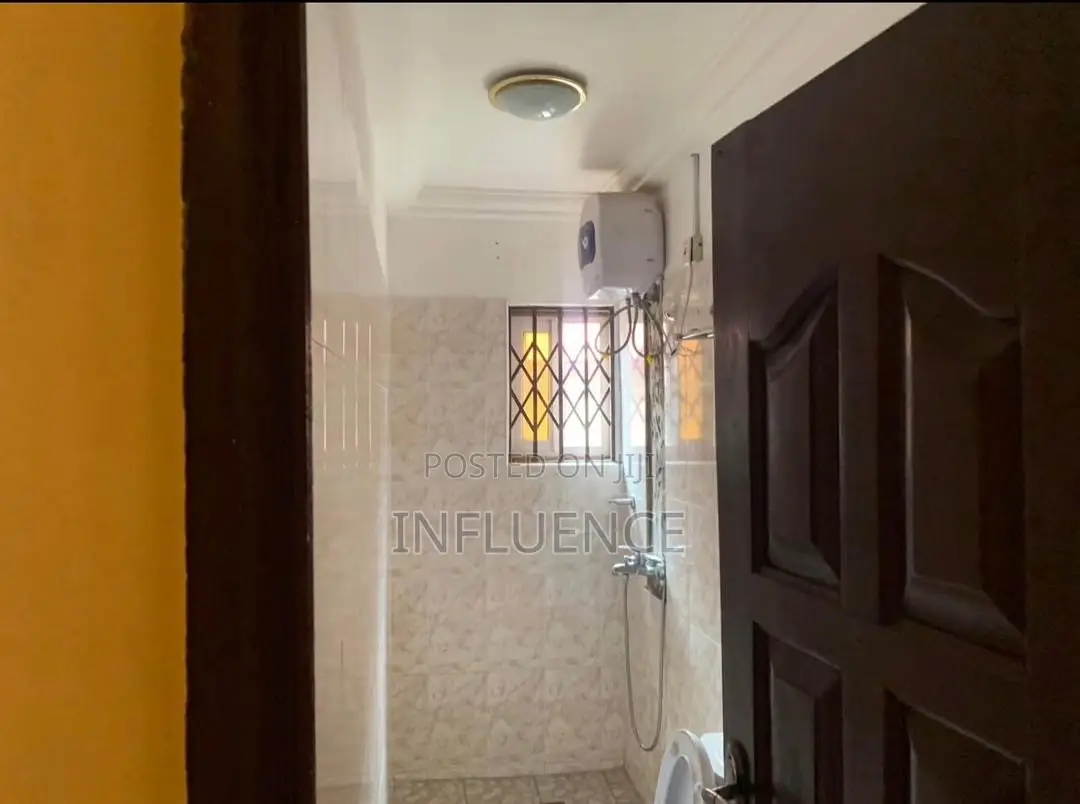 3bdrm House in Kwabenya, East Legon for sale