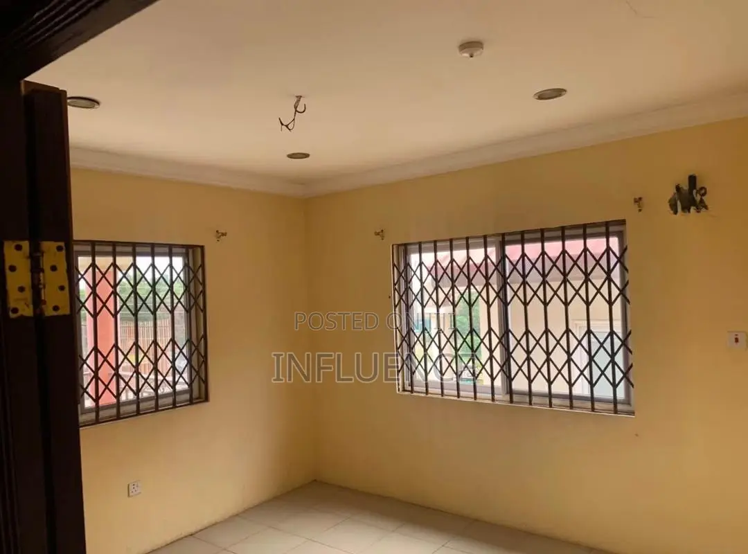 3bdrm House in Kwabenya, East Legon for sale
