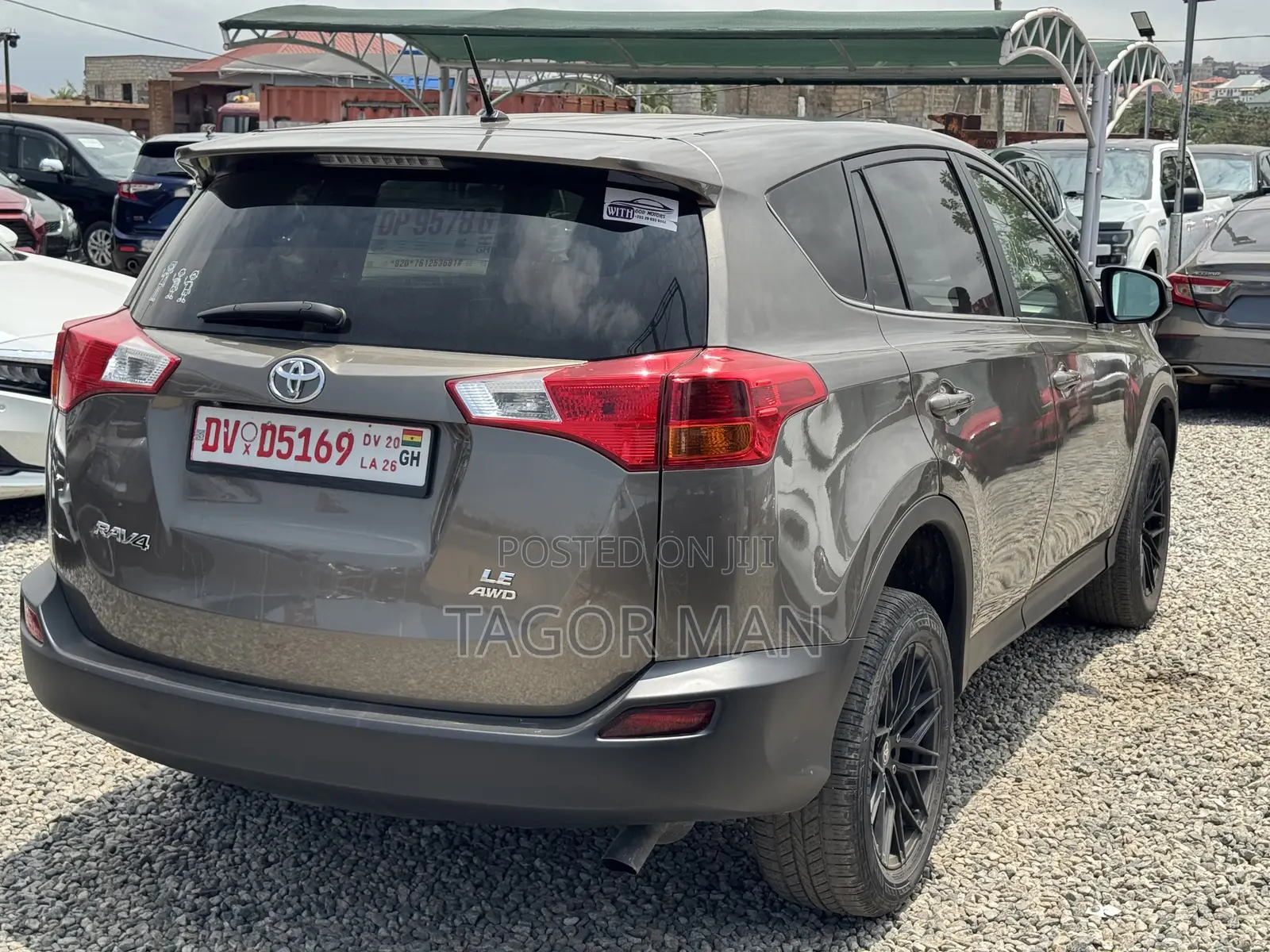 Toyota RAV4 2015 Brown