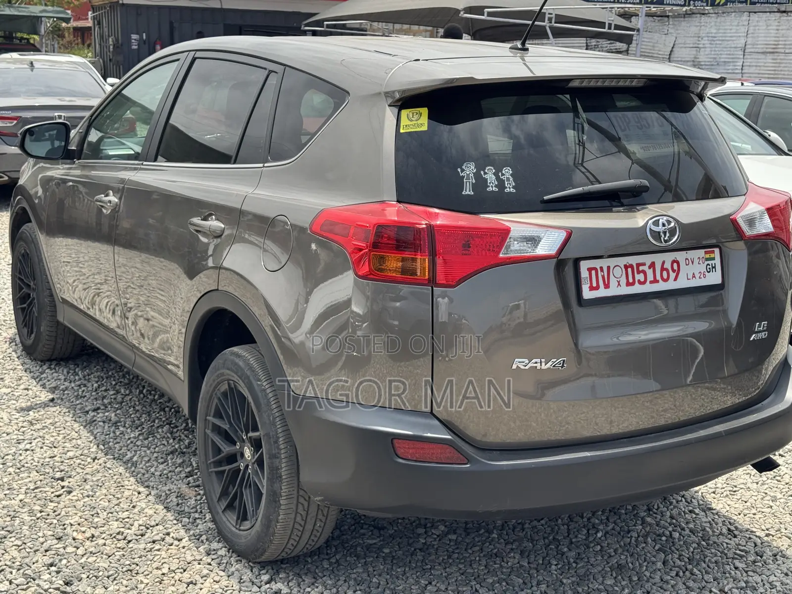 Toyota RAV4 2015 Brown