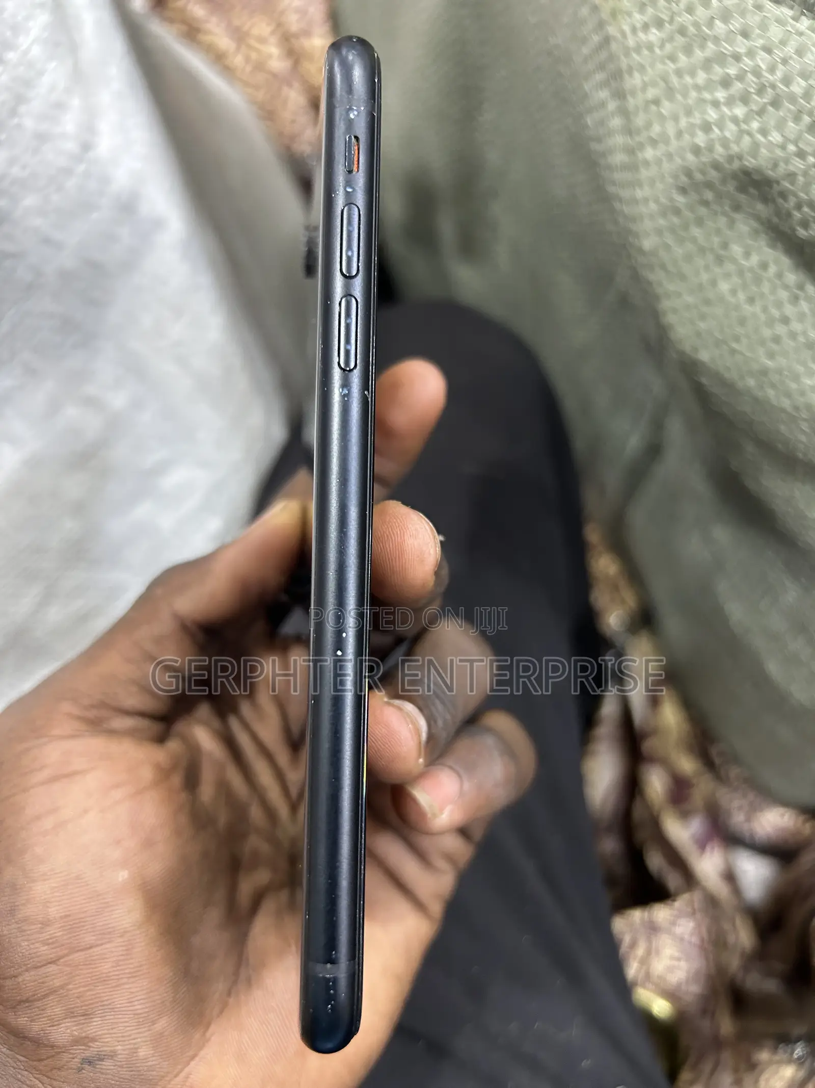 Apple iPhone XR 64 GB Black