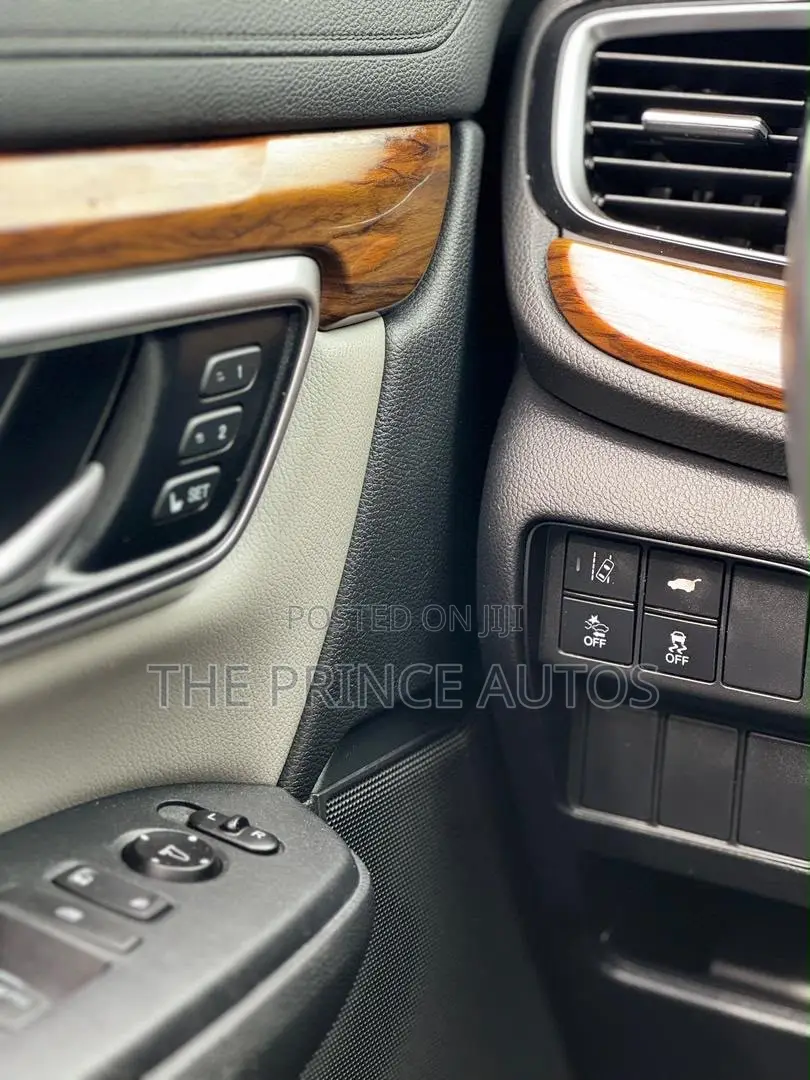 Honda CR-V Touring AWD 2020 Red
