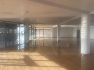 1800 SQM Office at Airport for Rent