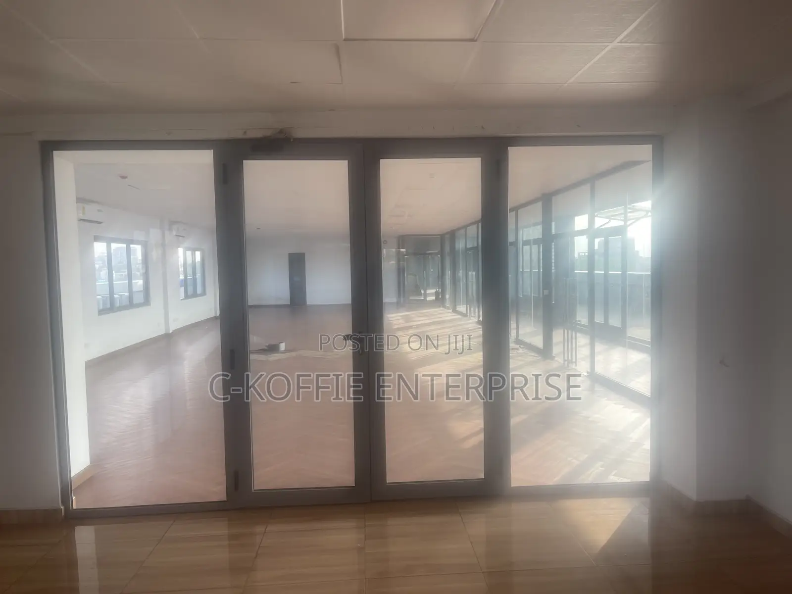 1800 SQM Office at Airport for Rent