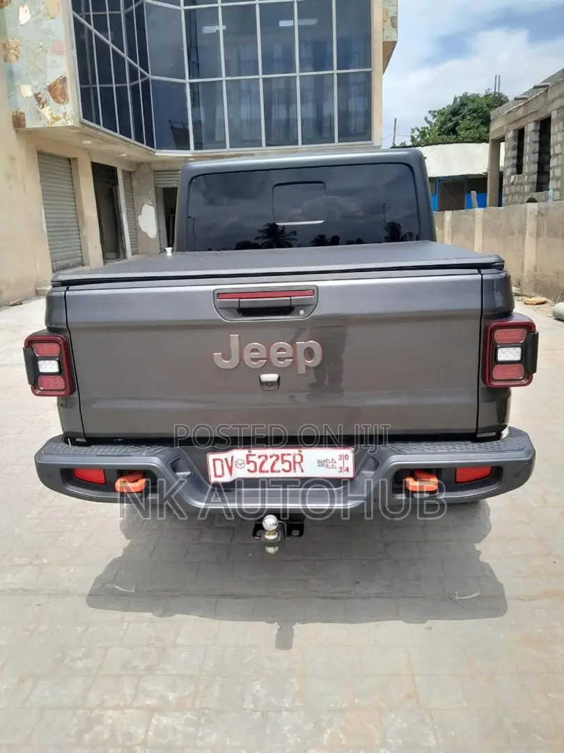 Jeep Gladiator Overland 2021 Black