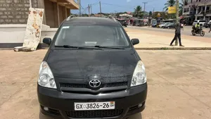 Toyota Verso 2009 Black