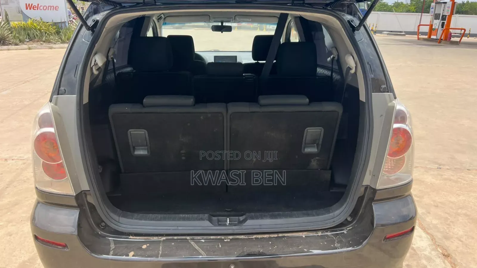Toyota Verso 2009 Black