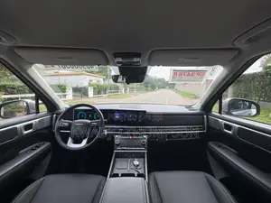 Hyundai Santa Fe SEL 2024 Silver