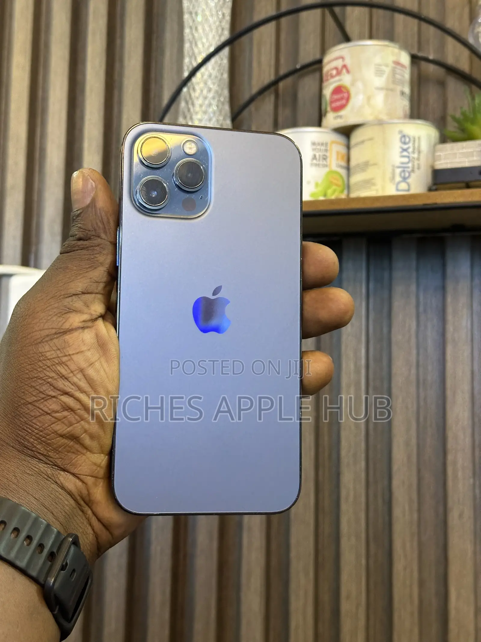 New Apple iPhone 12 Pro Max 128 GB Blue