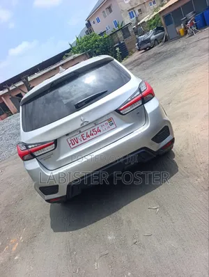 Mitsubishi Outlander 2020 Silver