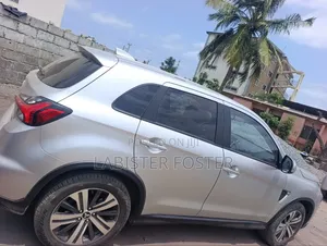 Mitsubishi Outlander 2020 Silver