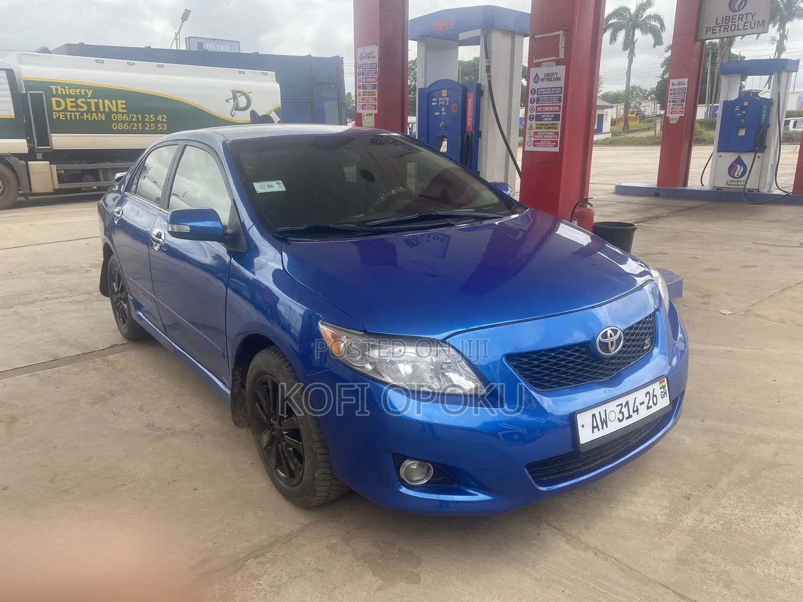 Toyota Corolla 2010 Blue