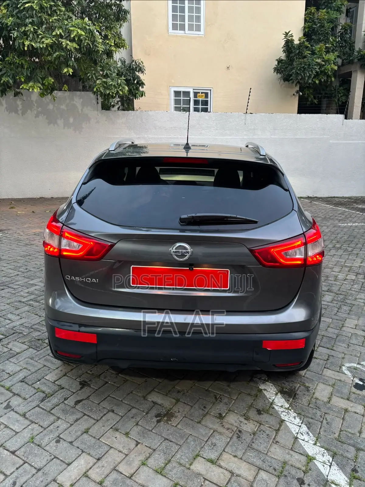 Nissan Qashqai 2015 Gray