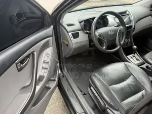 Hyundai Elantra 2013 Black