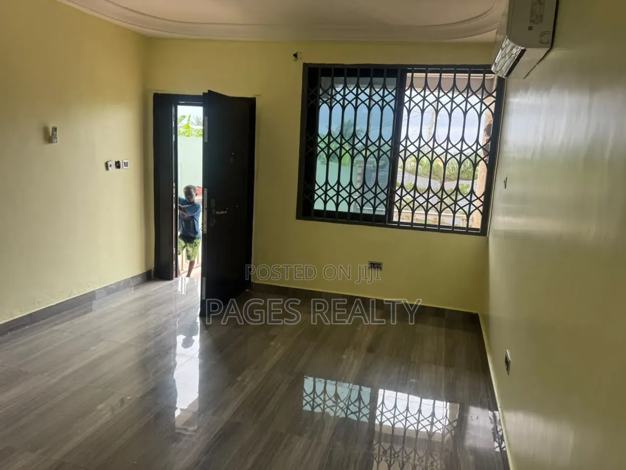 2bdrm Apartment in Spot M, Ola Achool Area for rent