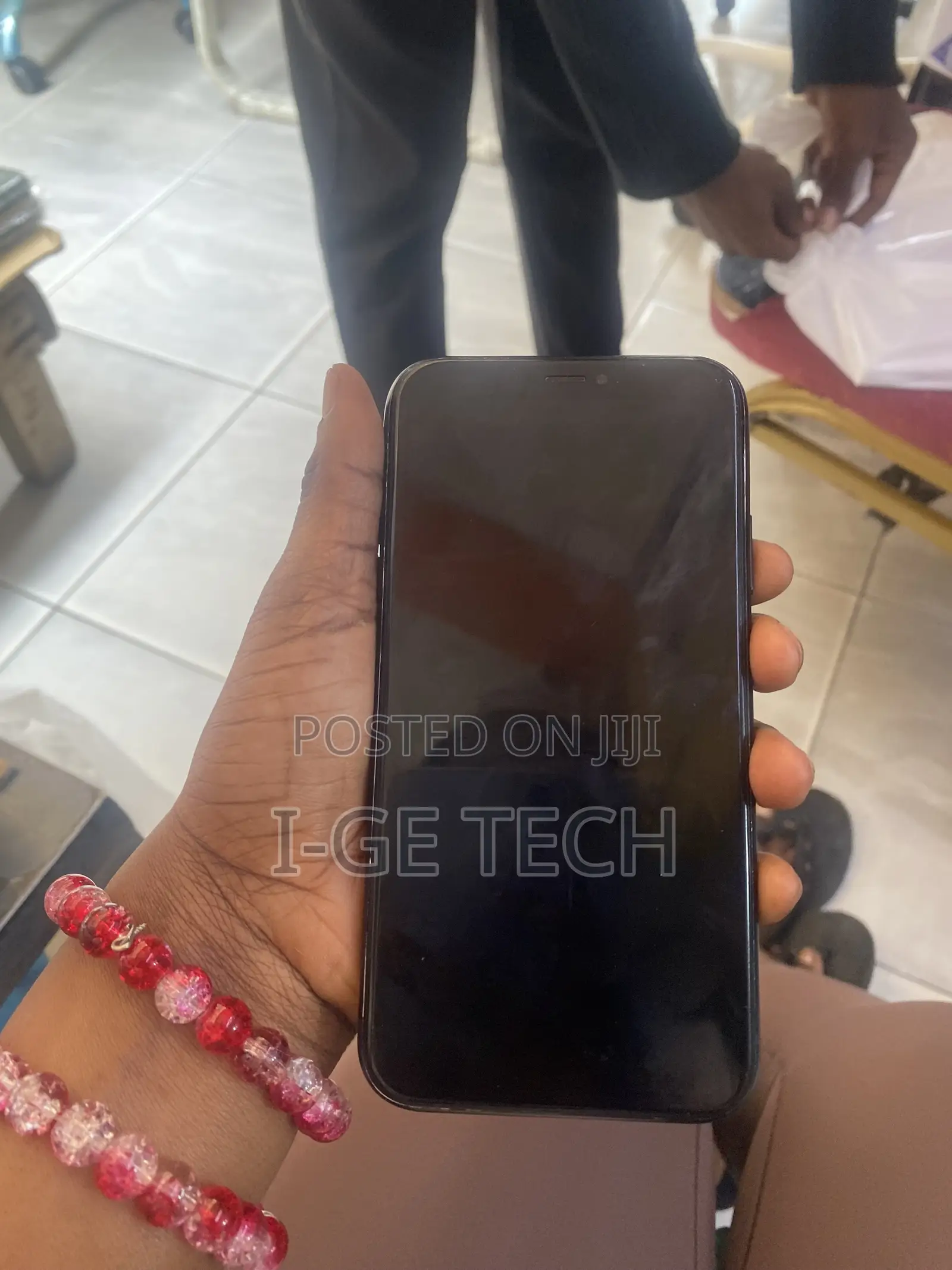 Apple iPhone XR 64 GB Black