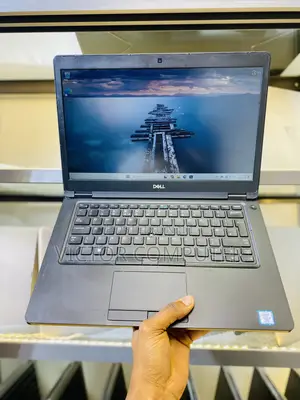 Laptop Dell Latitude 5490 8GB Intel Core i5 SSD 256GB