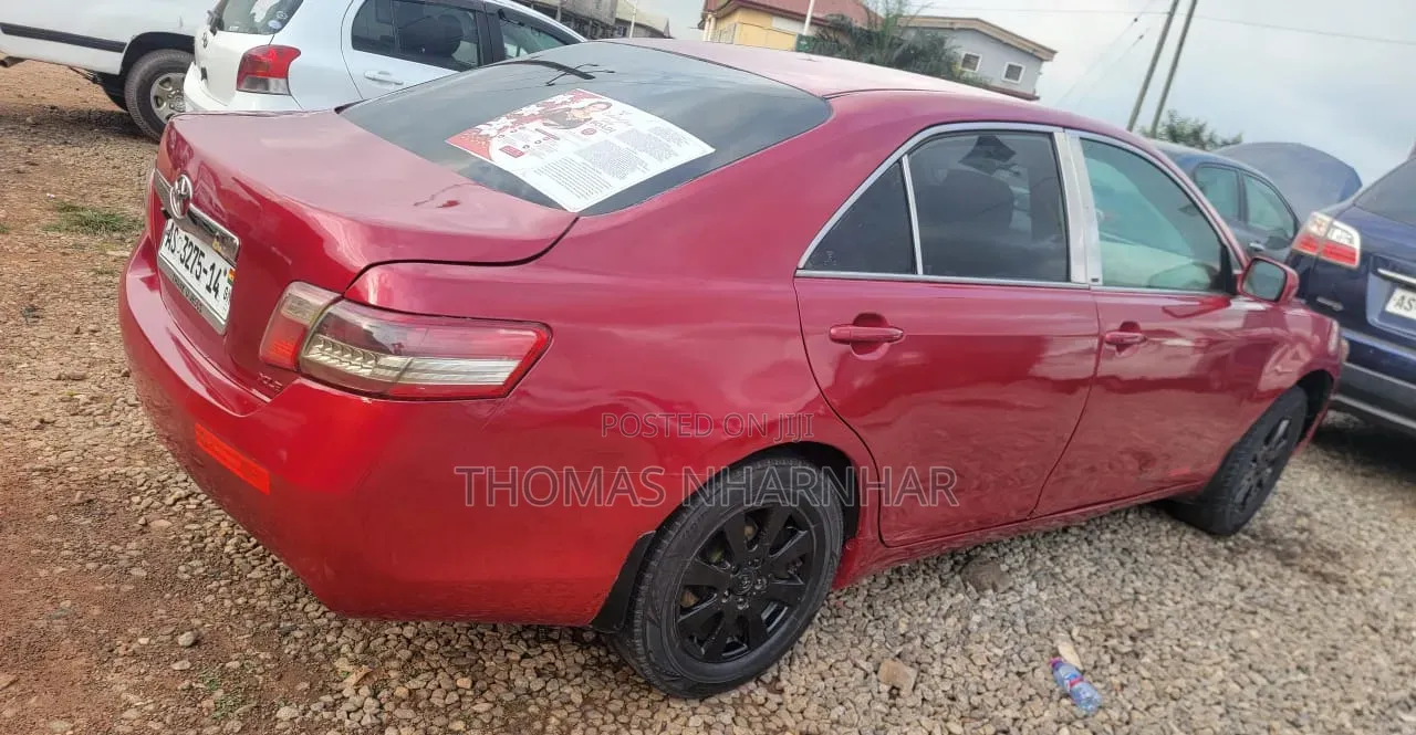 Toyota Camry 2010 Red