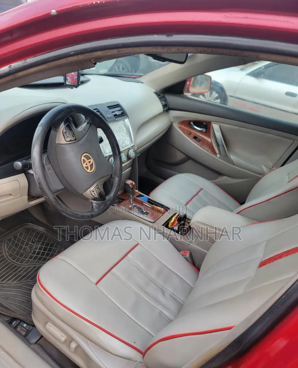 Toyota Camry 2010 Red
