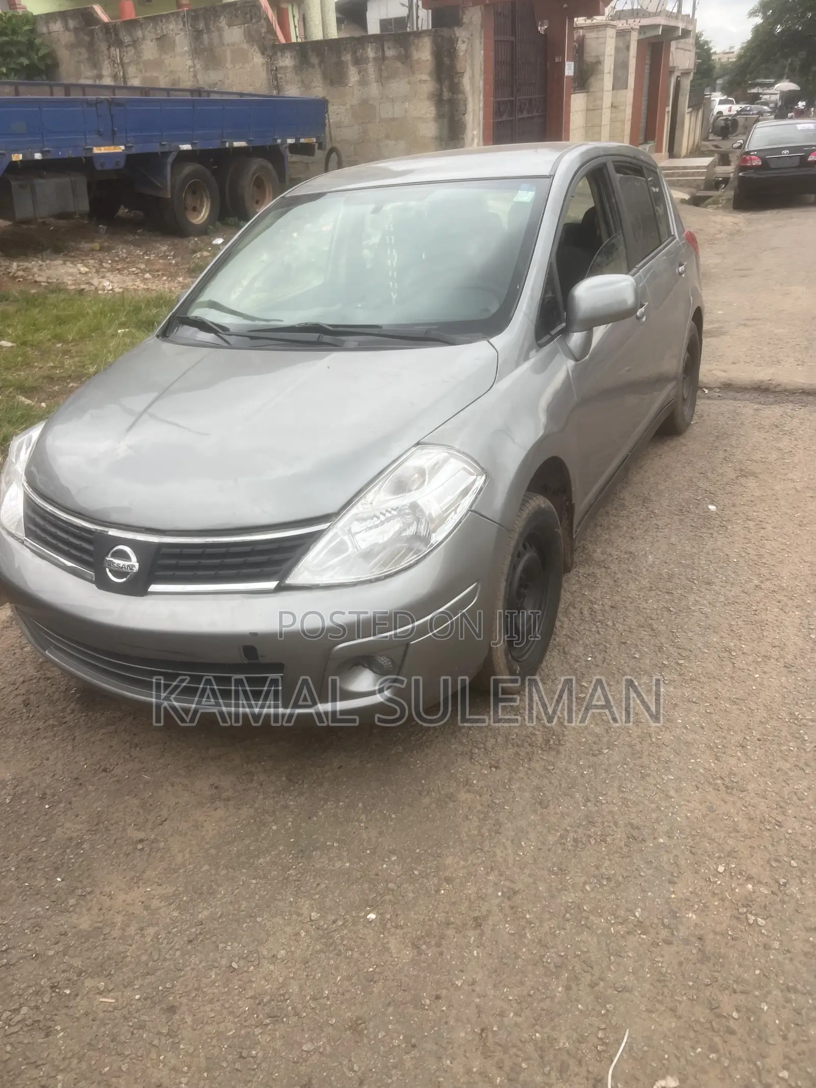 Nissan Versa 1.8 S 2007